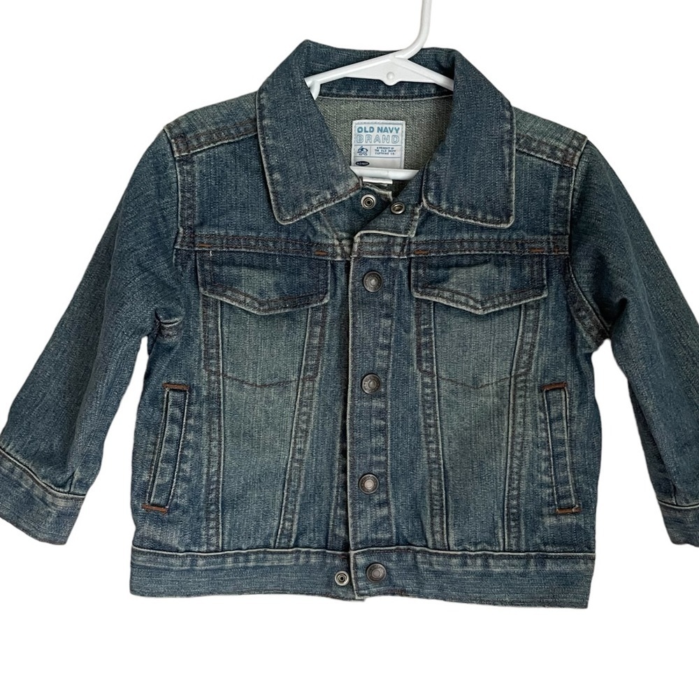 Old Navy Toddlers Jean Jacket Size: 2T‎